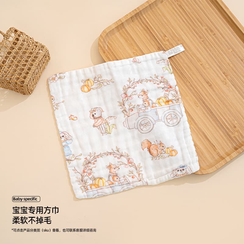 Six-layer gauze square towel for travel (30*30cm)