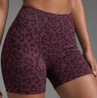 3d dark plum purple leopard print