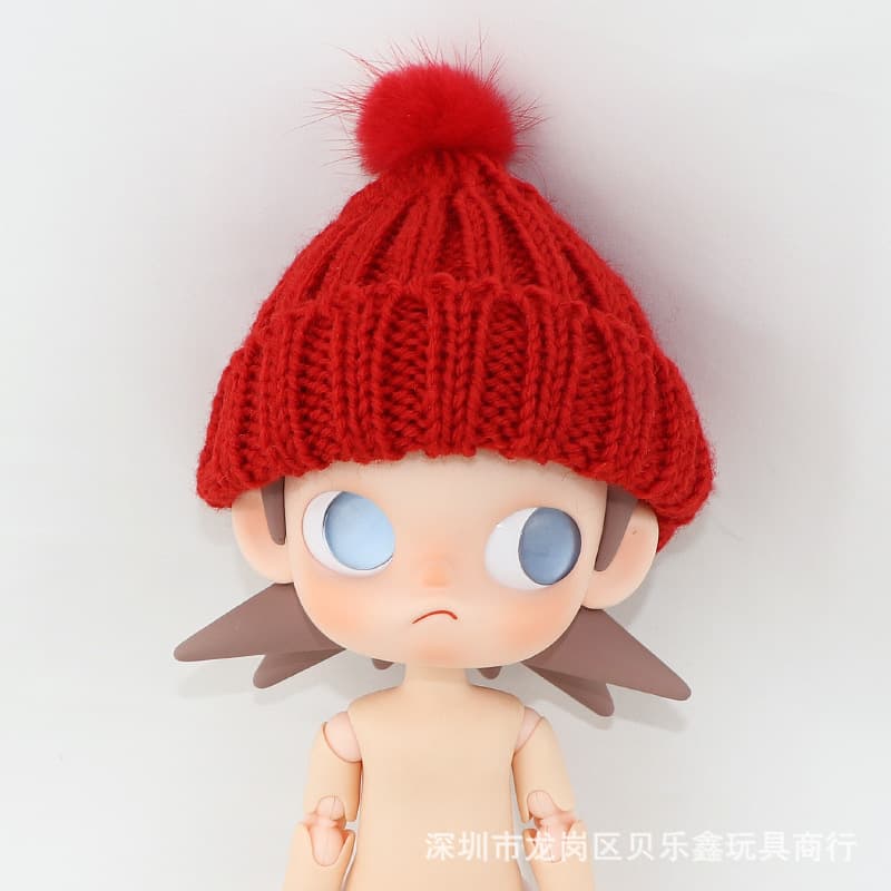 C151 red fur ball cap (without baby)