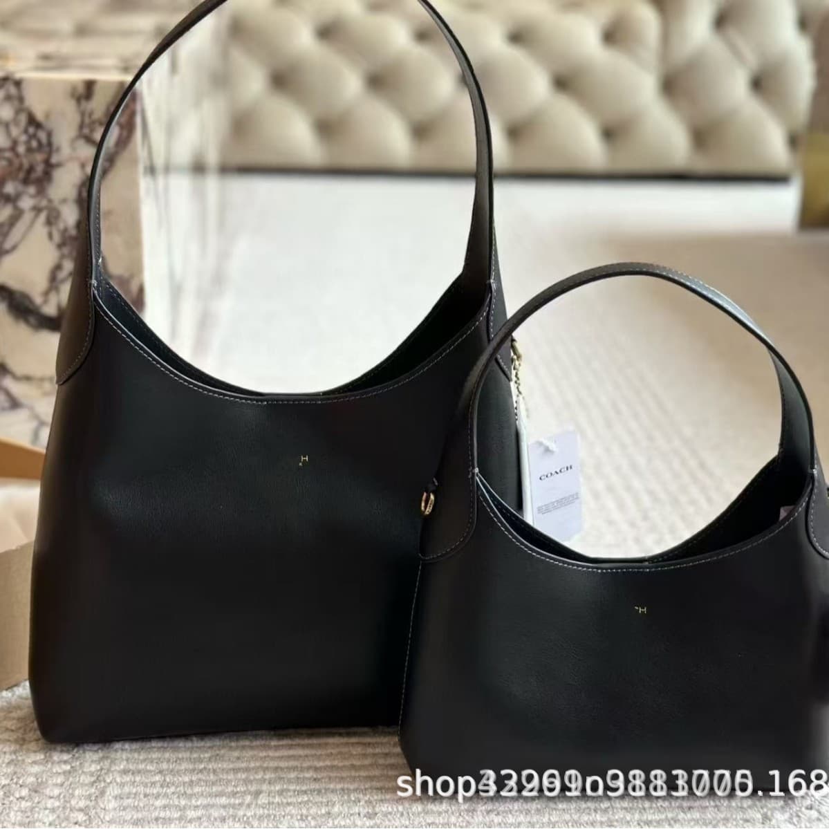 Black [dust bag gift bag packaging]