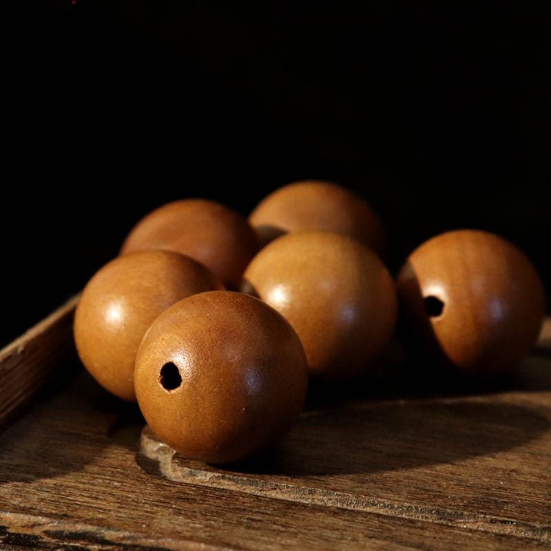 Jujube ağacından dəyirmi muncuqlar, DIY bilərziklər və zərgərlik üçün 4