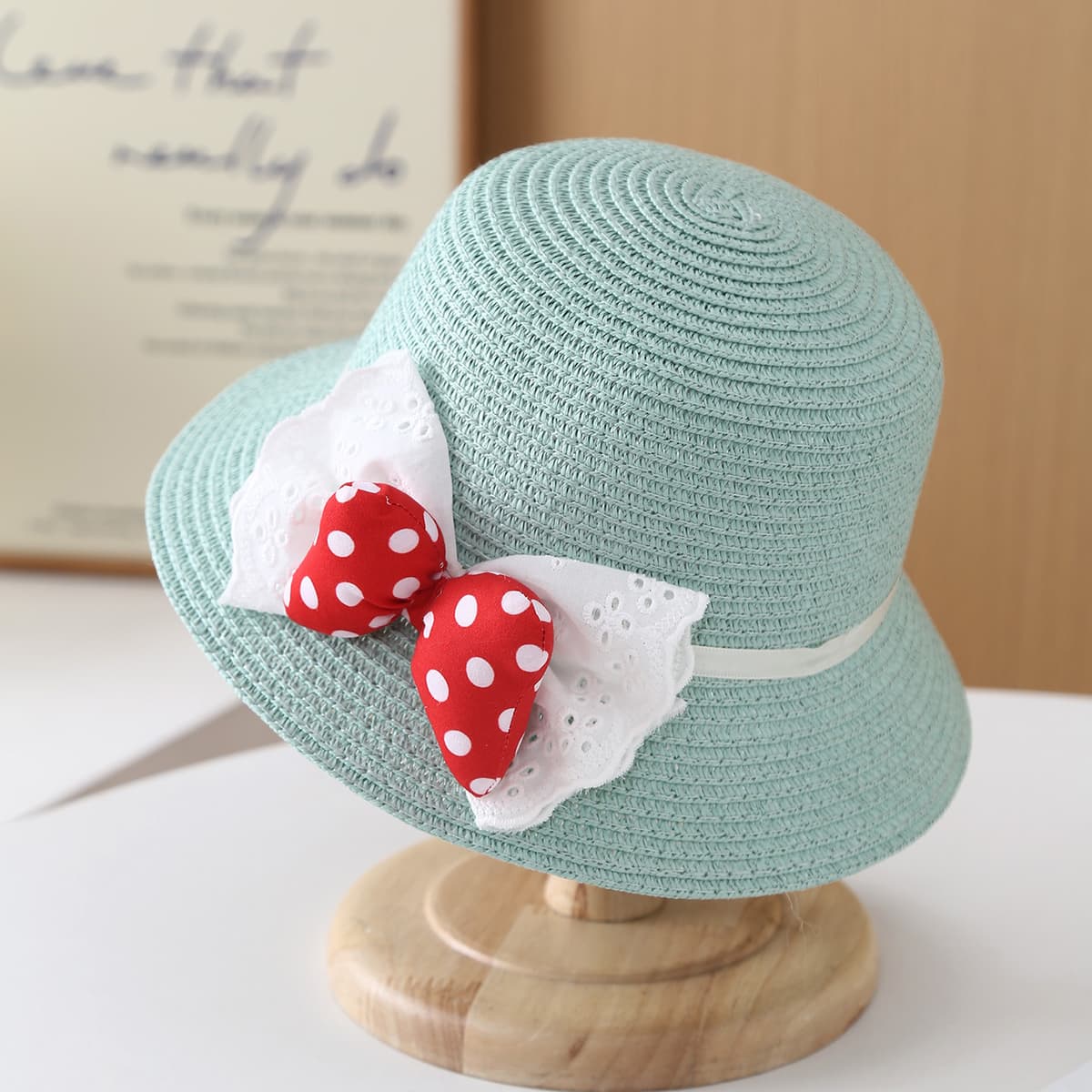 Blue bowknot hat