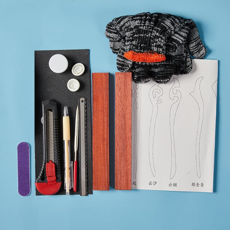 [2 pieces of rosewood] + drawings + Gift Box + tools