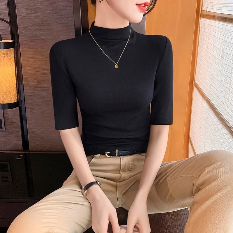 Black [middle sleeves]