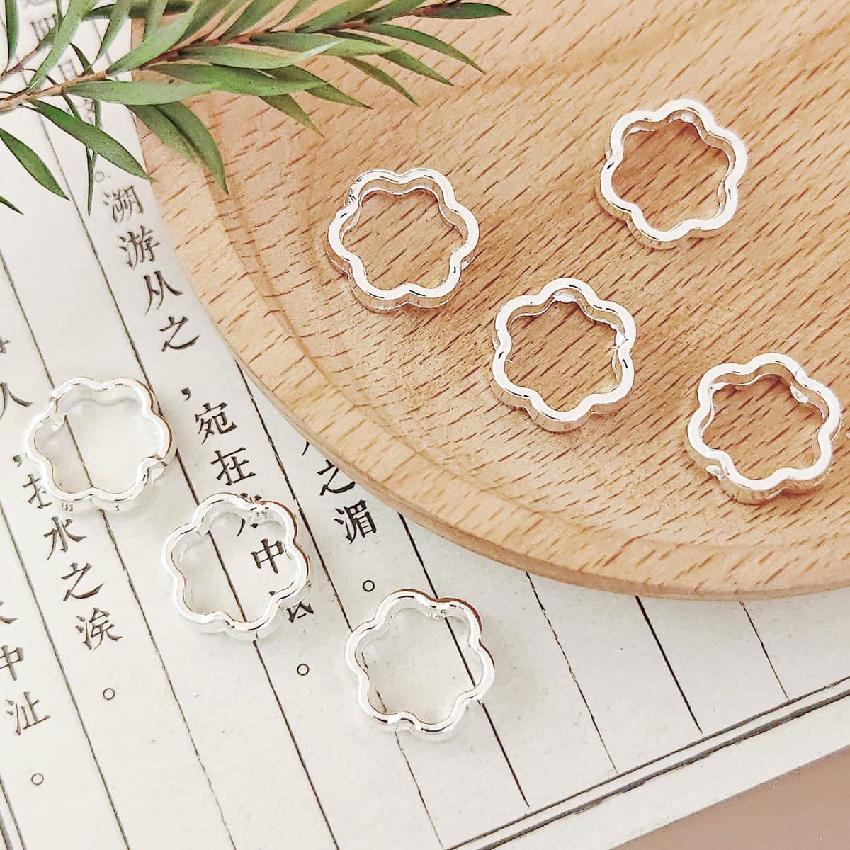 Card 8 [bright silver] six-petal flower bead ring (13.5*12.5mm inner diameter 8.7mm) a582
