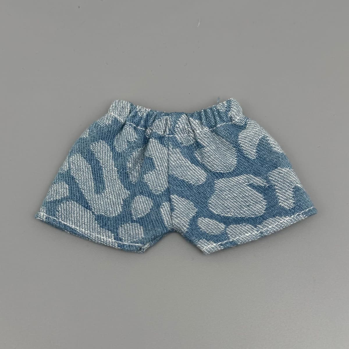 Pattern straight legs