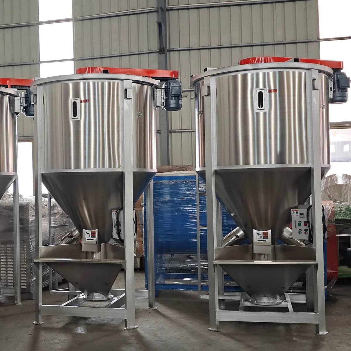 Plastik şaquli spiral qarışdırıcı və qurutma maşını (300 kq-15 ton) 3