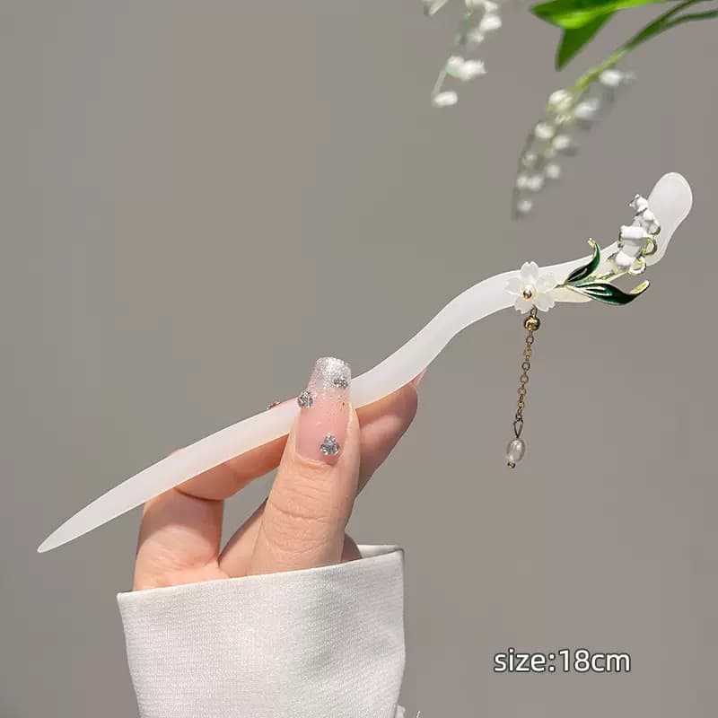 47# ice white wind chime Tianzhi-tassel