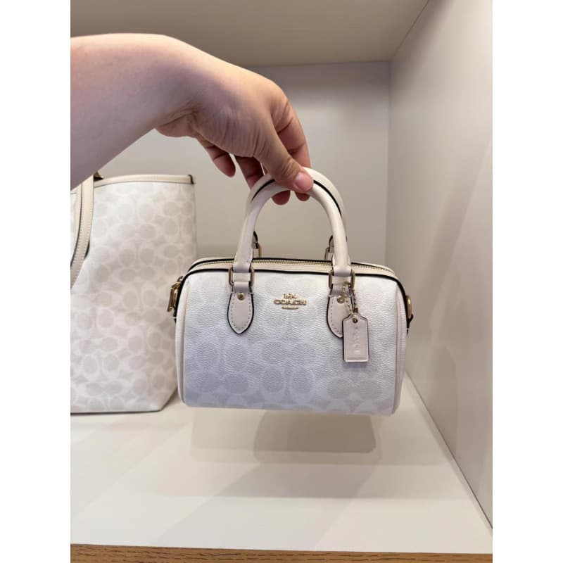 Glacier white (gift box)