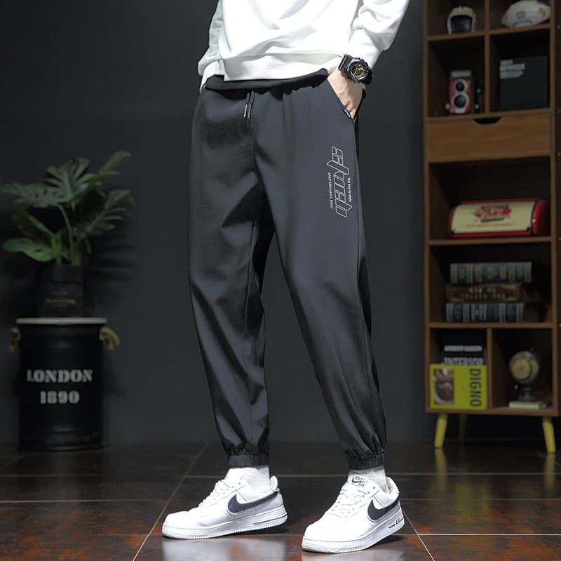 802YH-Black