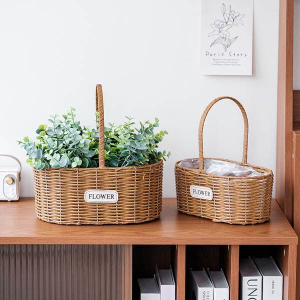 Əl ilə toxunmuş oval imitasiya rattan çiçək səbəti (çiçək aranjimanı üçün)