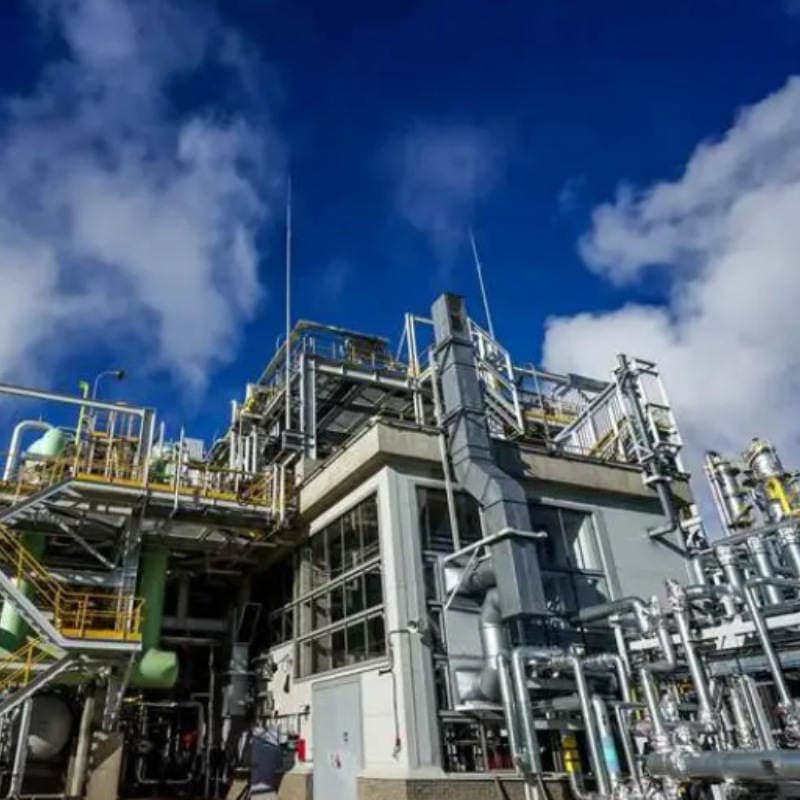 P-Chlorophenoxoisobutyric Acid Source Factory Industrial Grade Analytical Pure Product with Satisfactory Service 99% Content Jiangsu Shandong 2