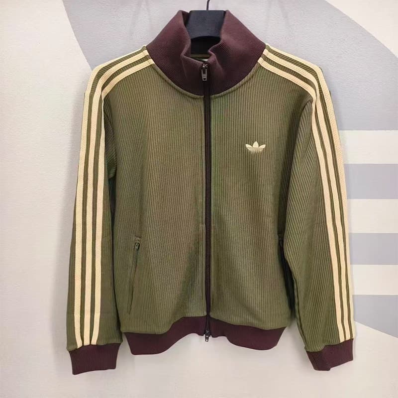Green - no lining - no letter mark