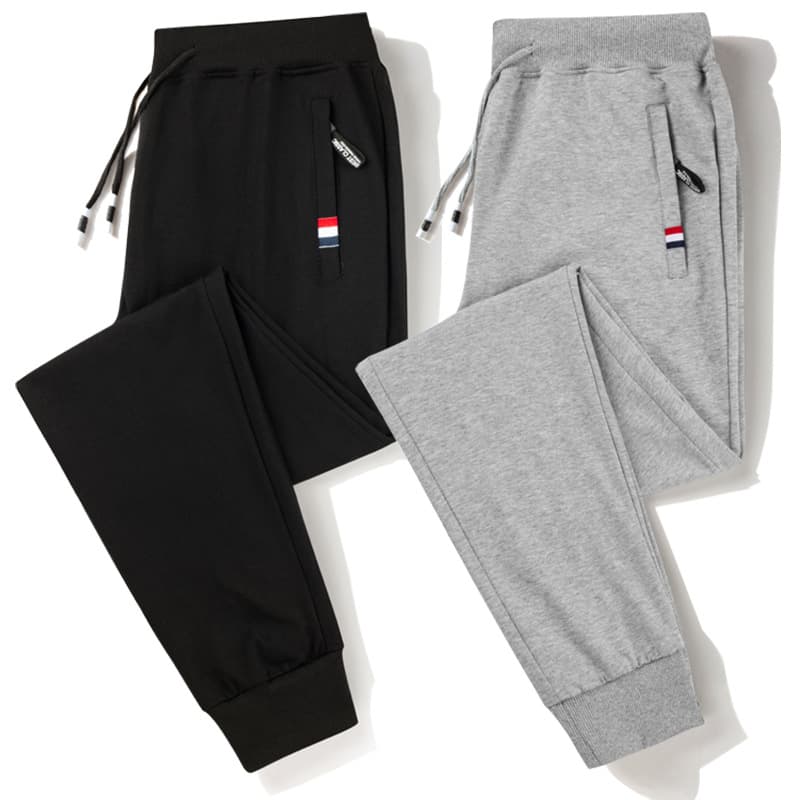 Two sets of beam Feet: Black + light gray