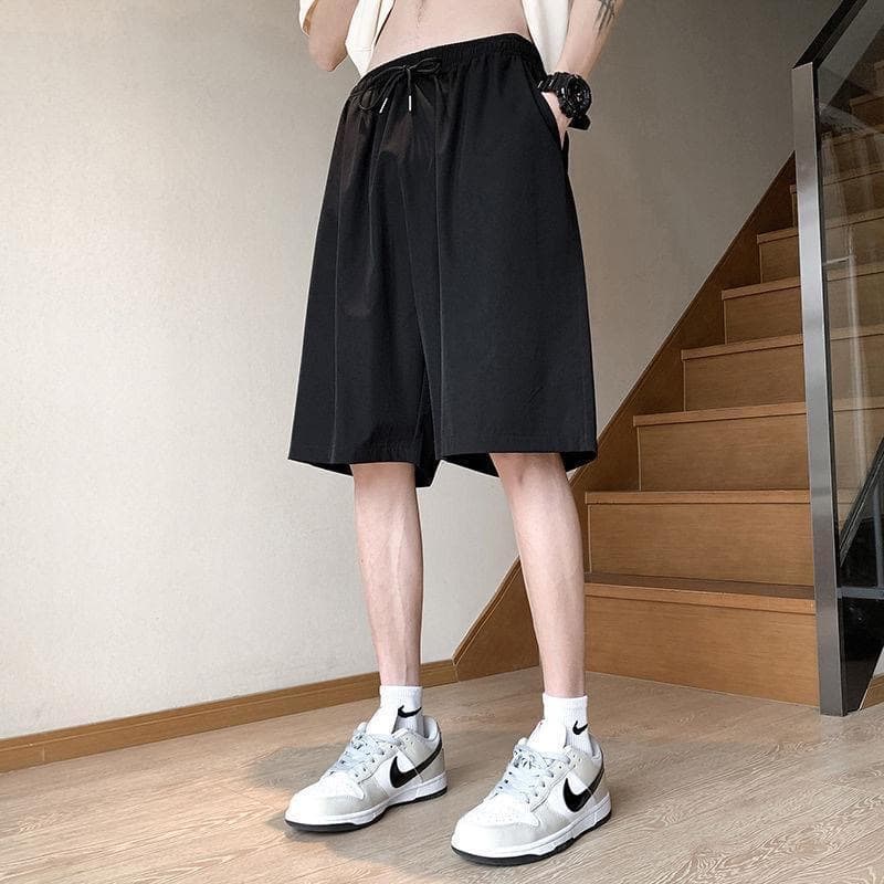 Leather cord five-quarter pants: shorts
