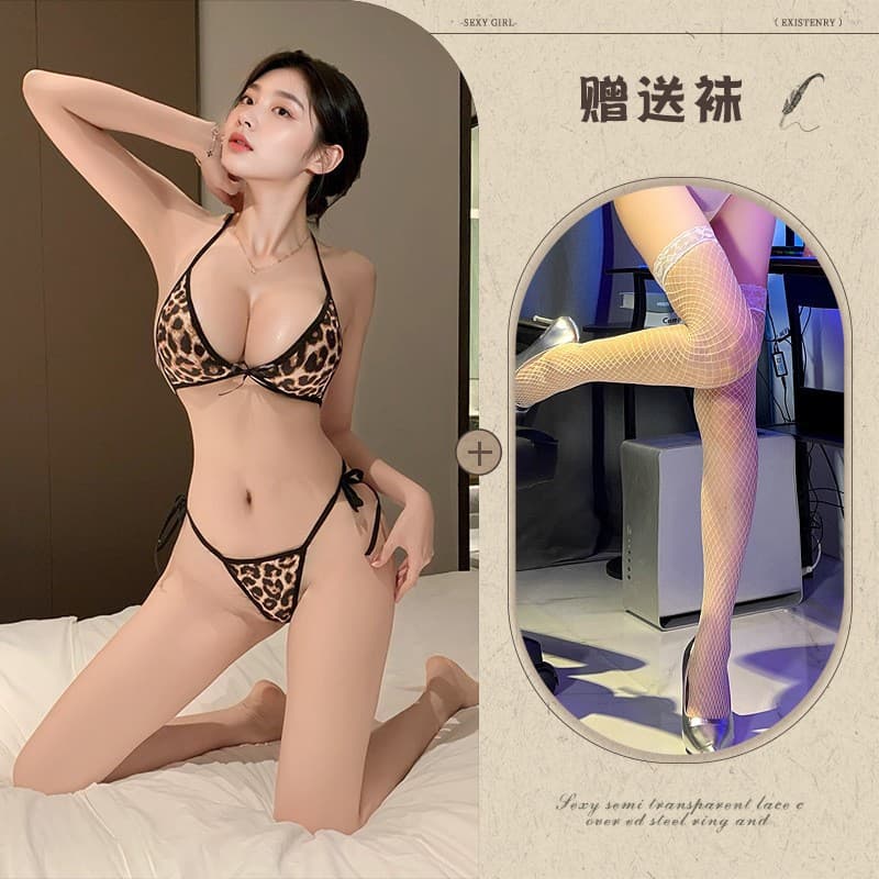 Picture color + white fishnet stockings