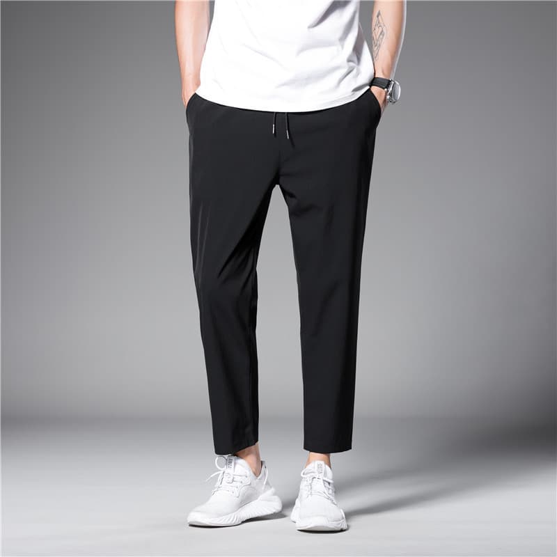 S010-Black