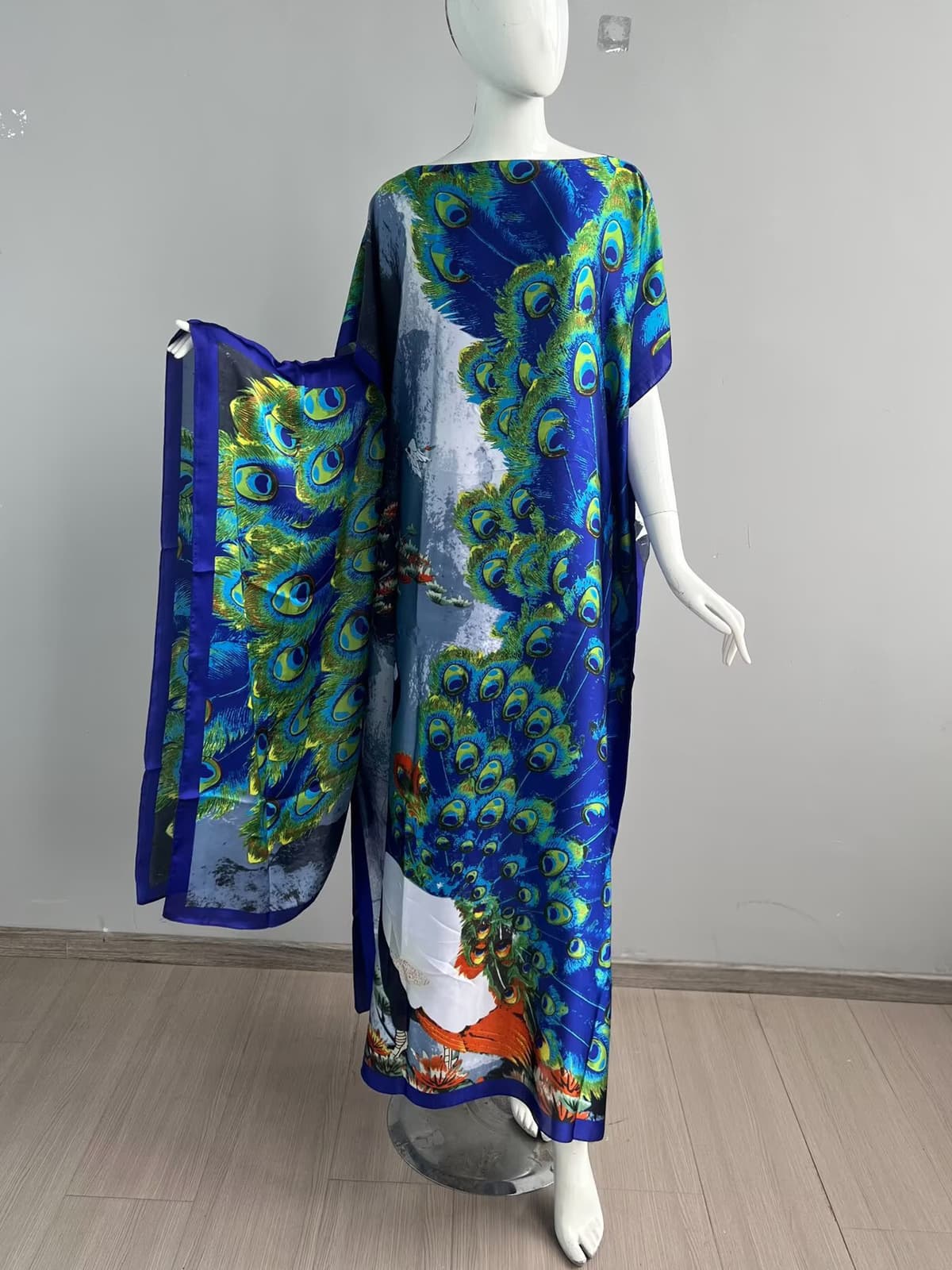 525-peacock bright blue