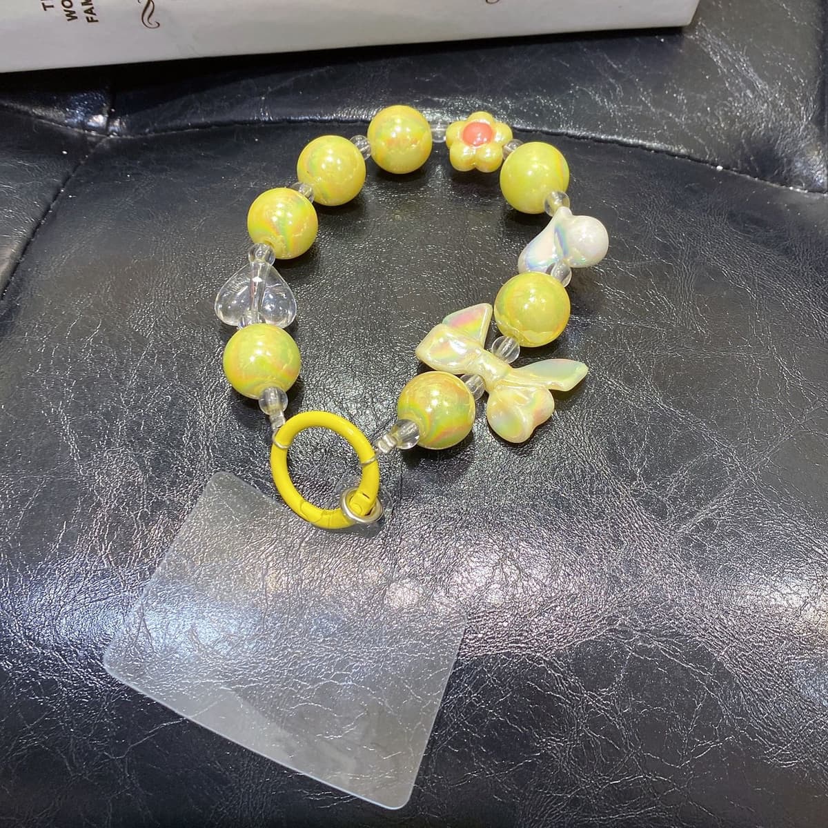 Small flower beaded mobile phone chain yellow