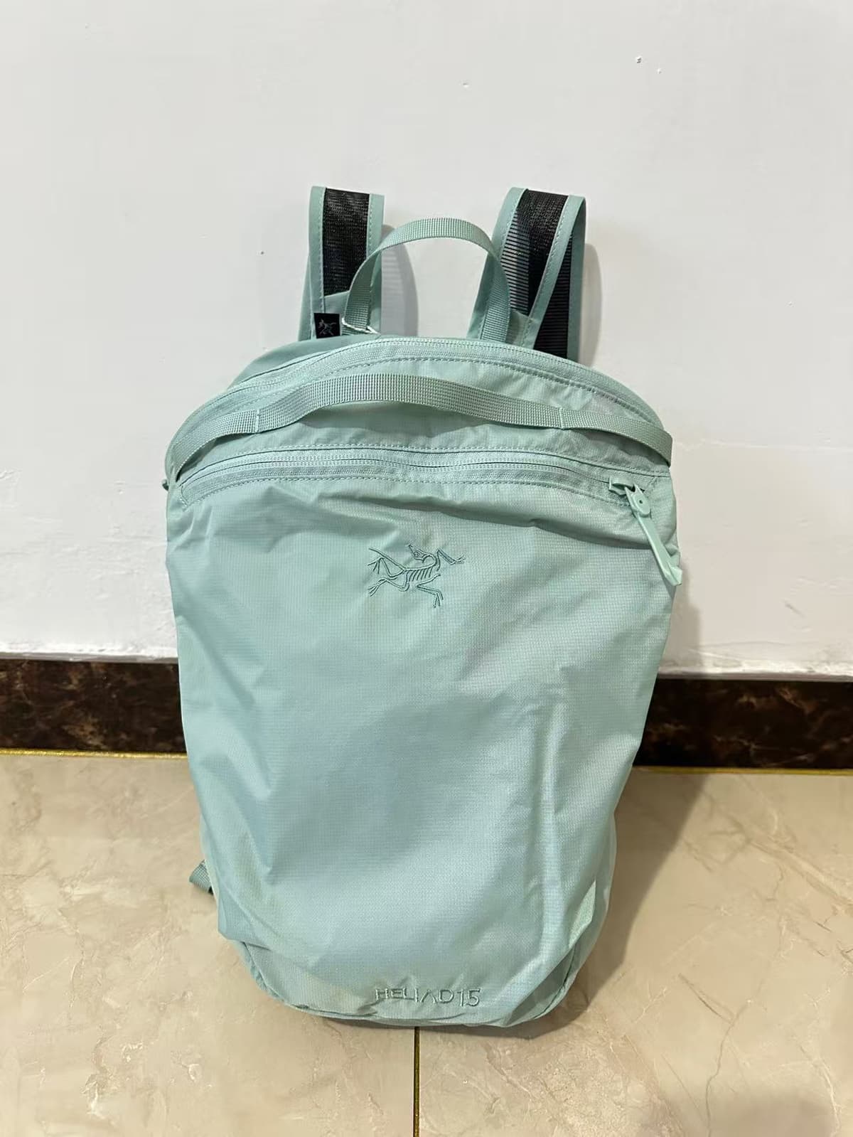 15 liters mint green