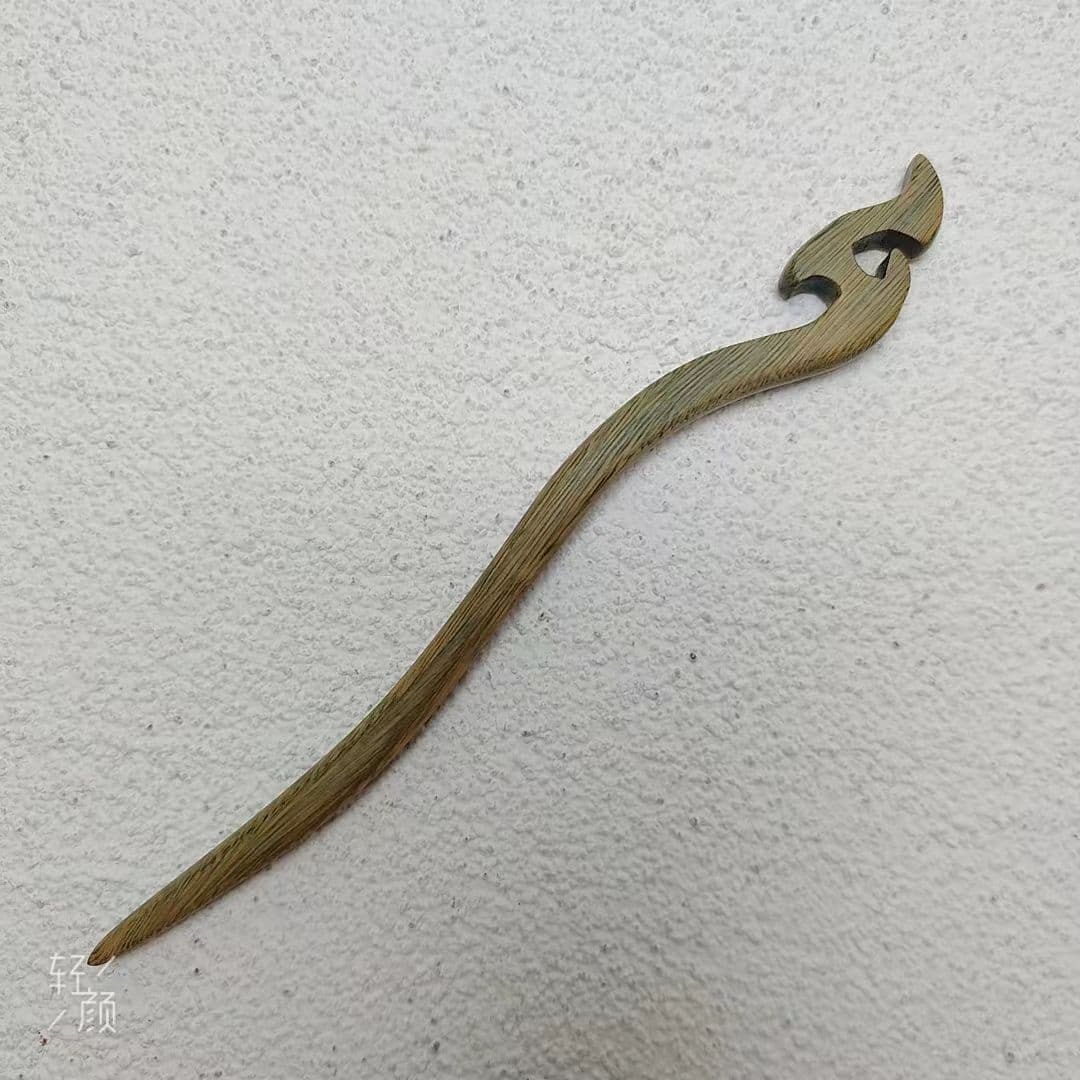 Green sandalwood hairpin--light smoke (18cm)