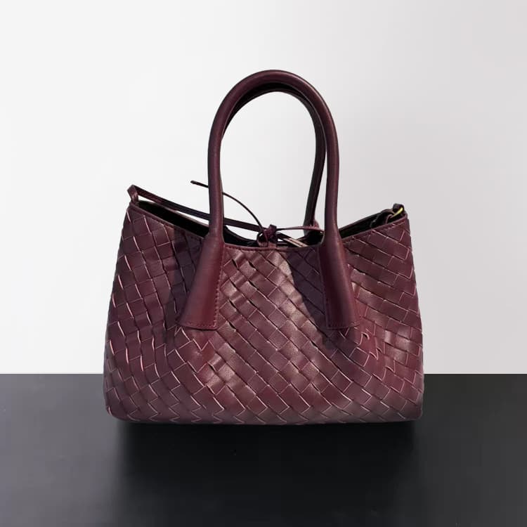 Burgundy small size (26x12x16cm)
