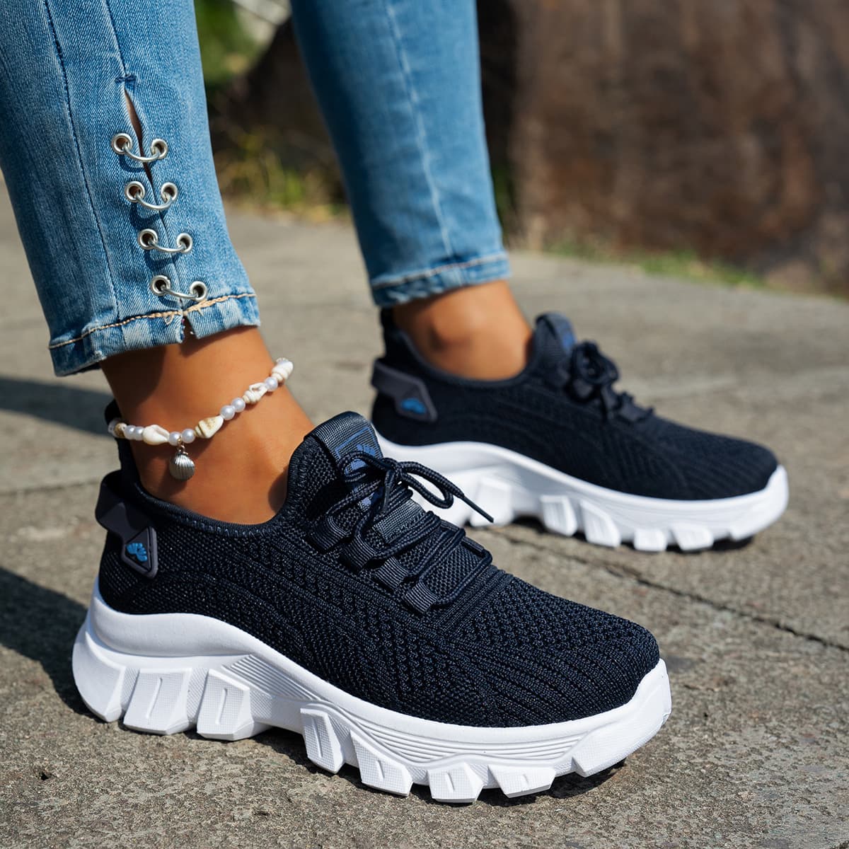 Blue (this shoe is european size)