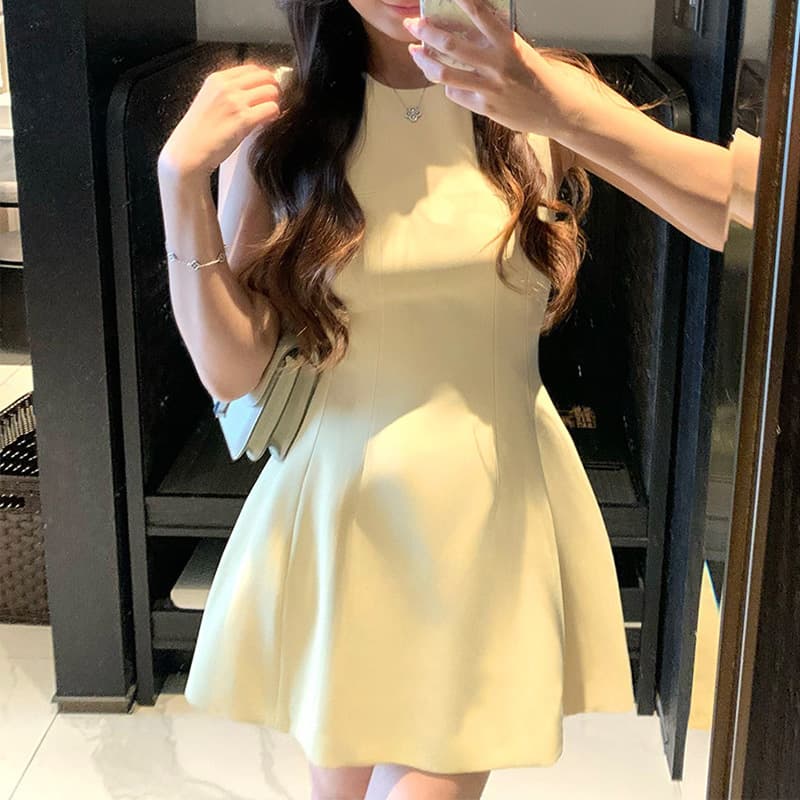 Yellow [short style]