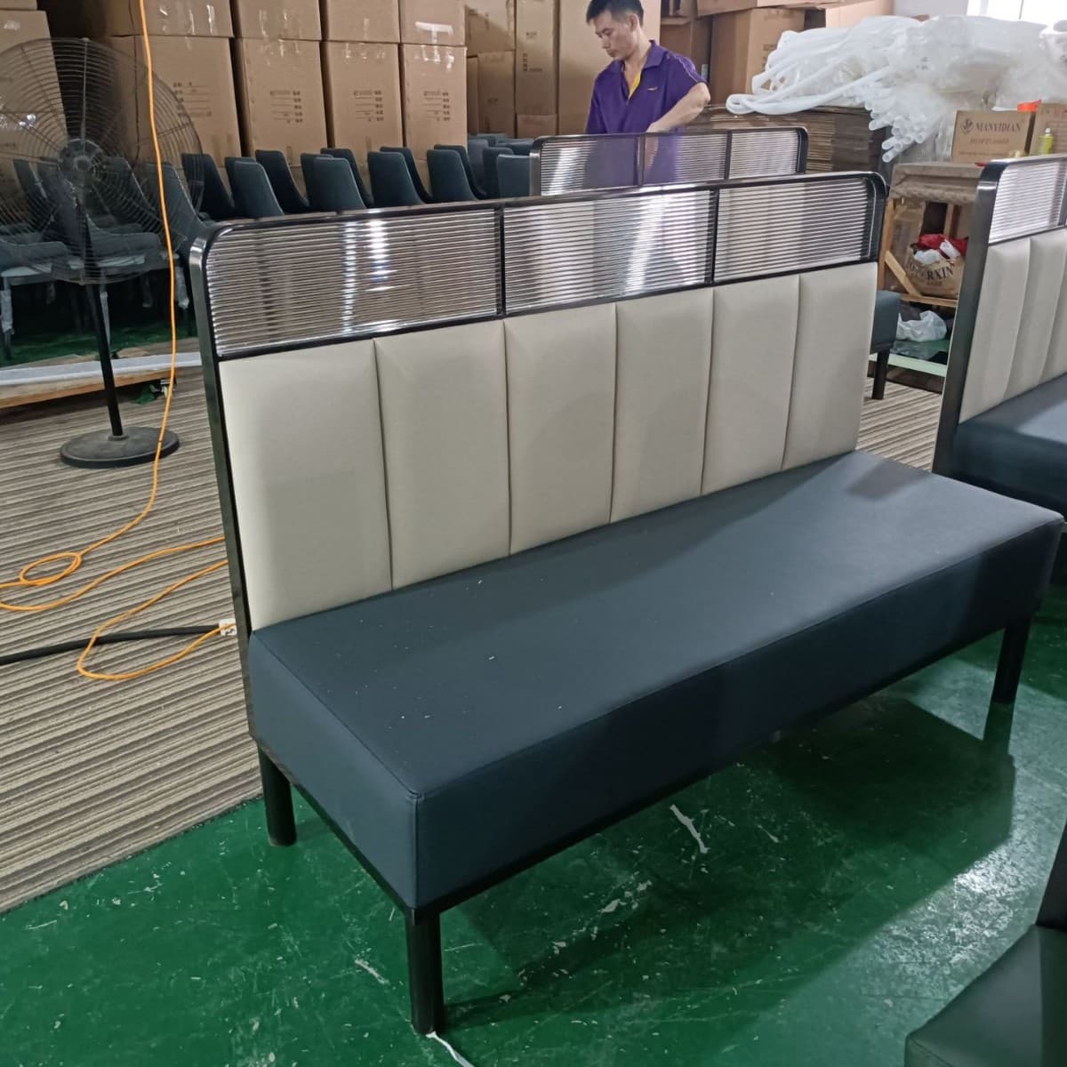 Card seat 21