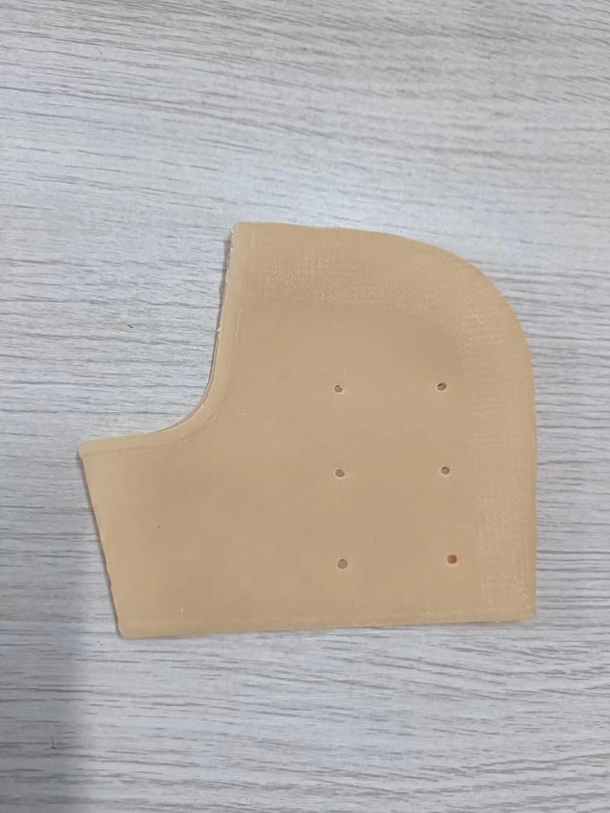 Skin color silicone heel cover [one]