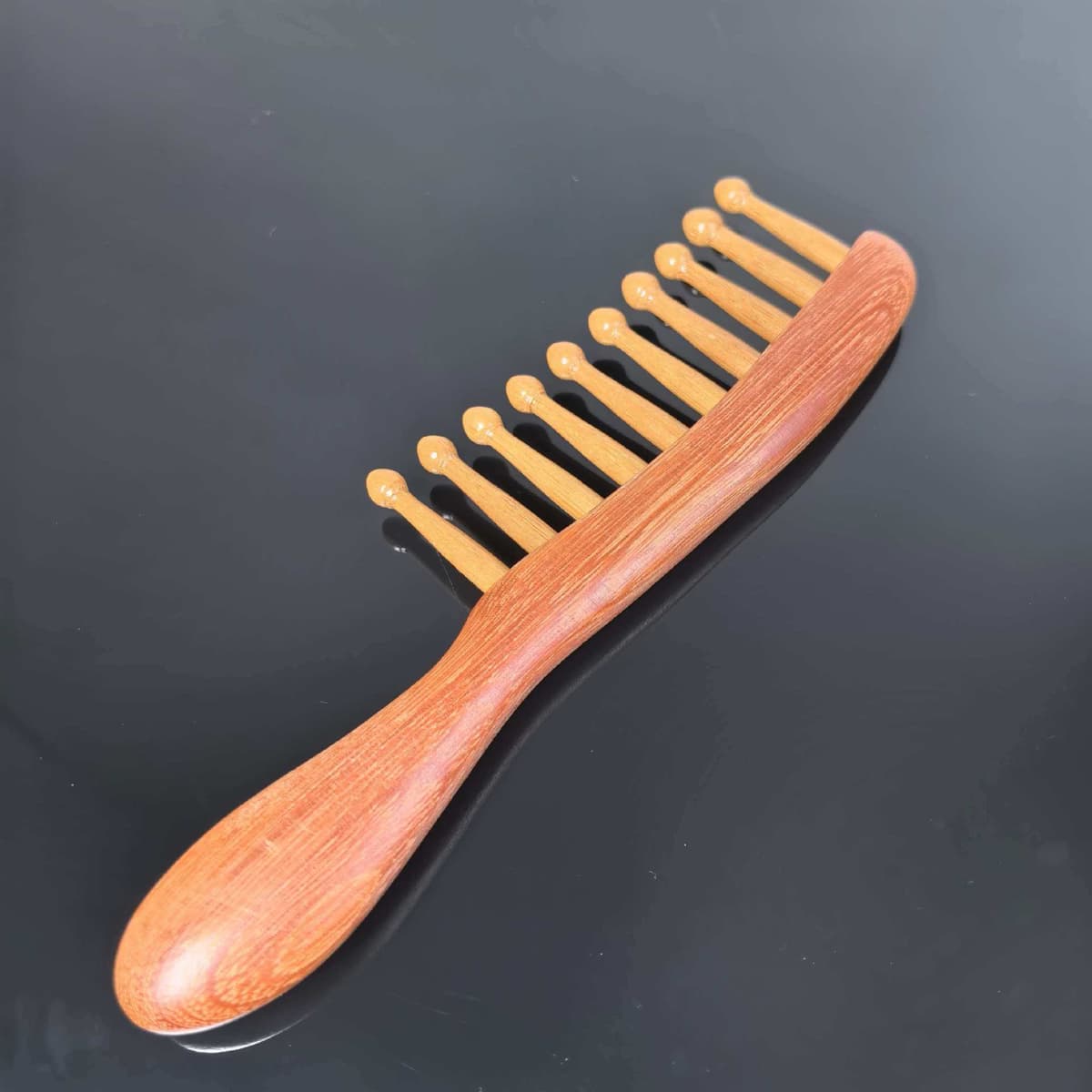 Dragon and phoenix sandalwood straight handle 10-tooth massage comb