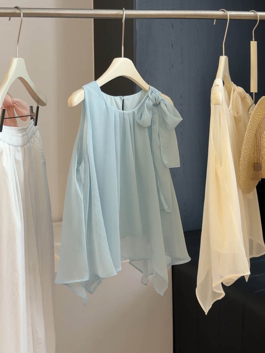 Qadınlar üçün bantlı, lentli, qolsuz, şifon köynək, dəyirmi yaxalı pullover. 1