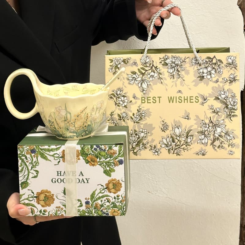 Cup handle - bellflower + flower spoon + portable gift box + flower gift bag
