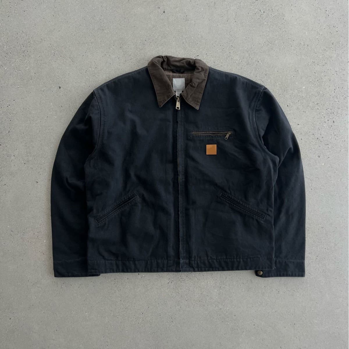 Heavy washed black