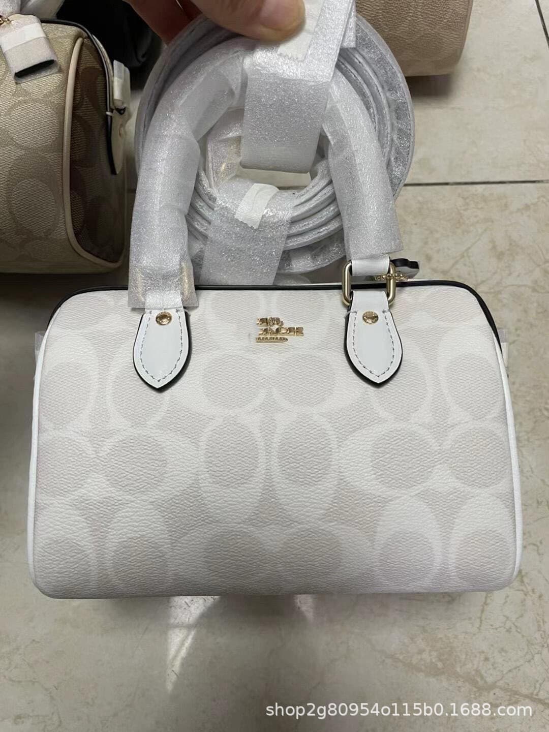Glacier white