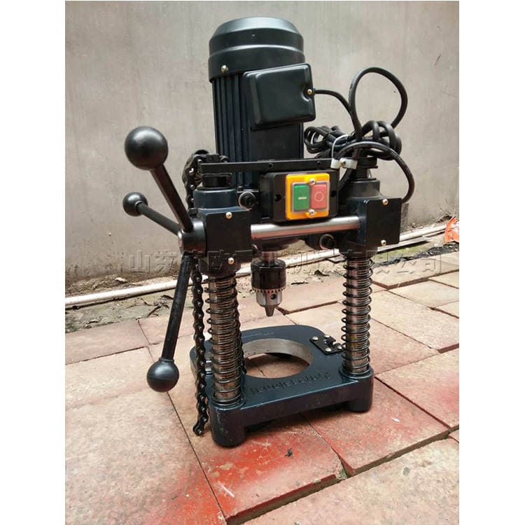 Small fire pipe drilling semi-automatic metal pipe drilling machine electric hydraulic steel plate drilling machine 2