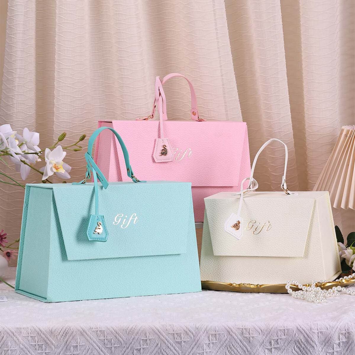 New Ins Style Trapezoidal Satchel Gift Box for Besties Gift Box Valentine's Day Cosmetics Perfume Souvenir Empty Box 3