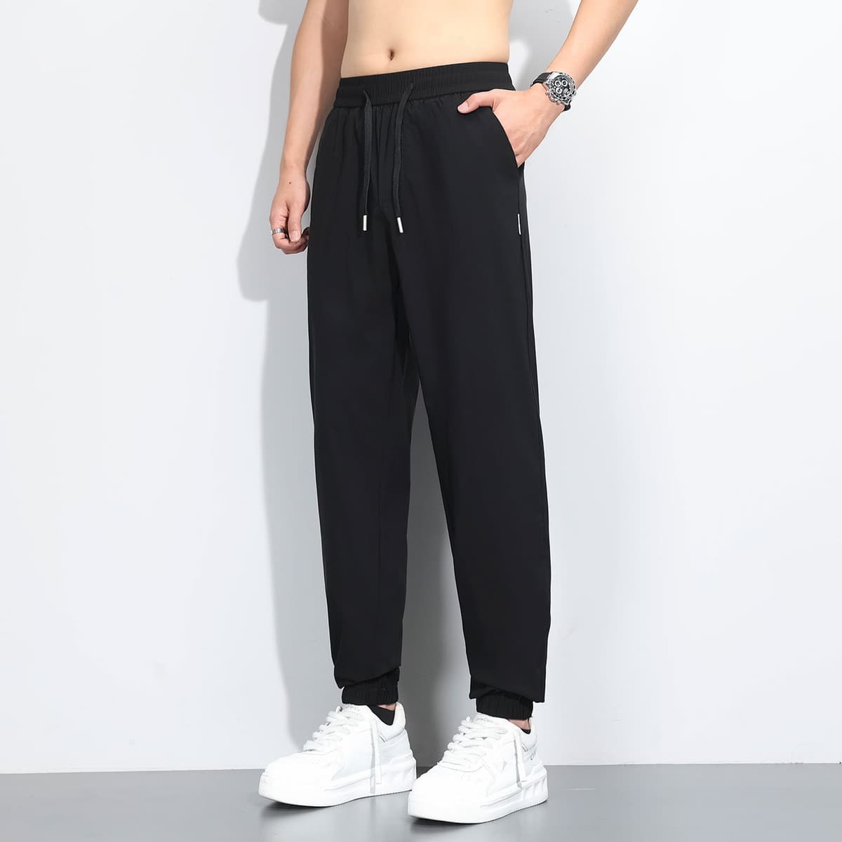 B1107#Black