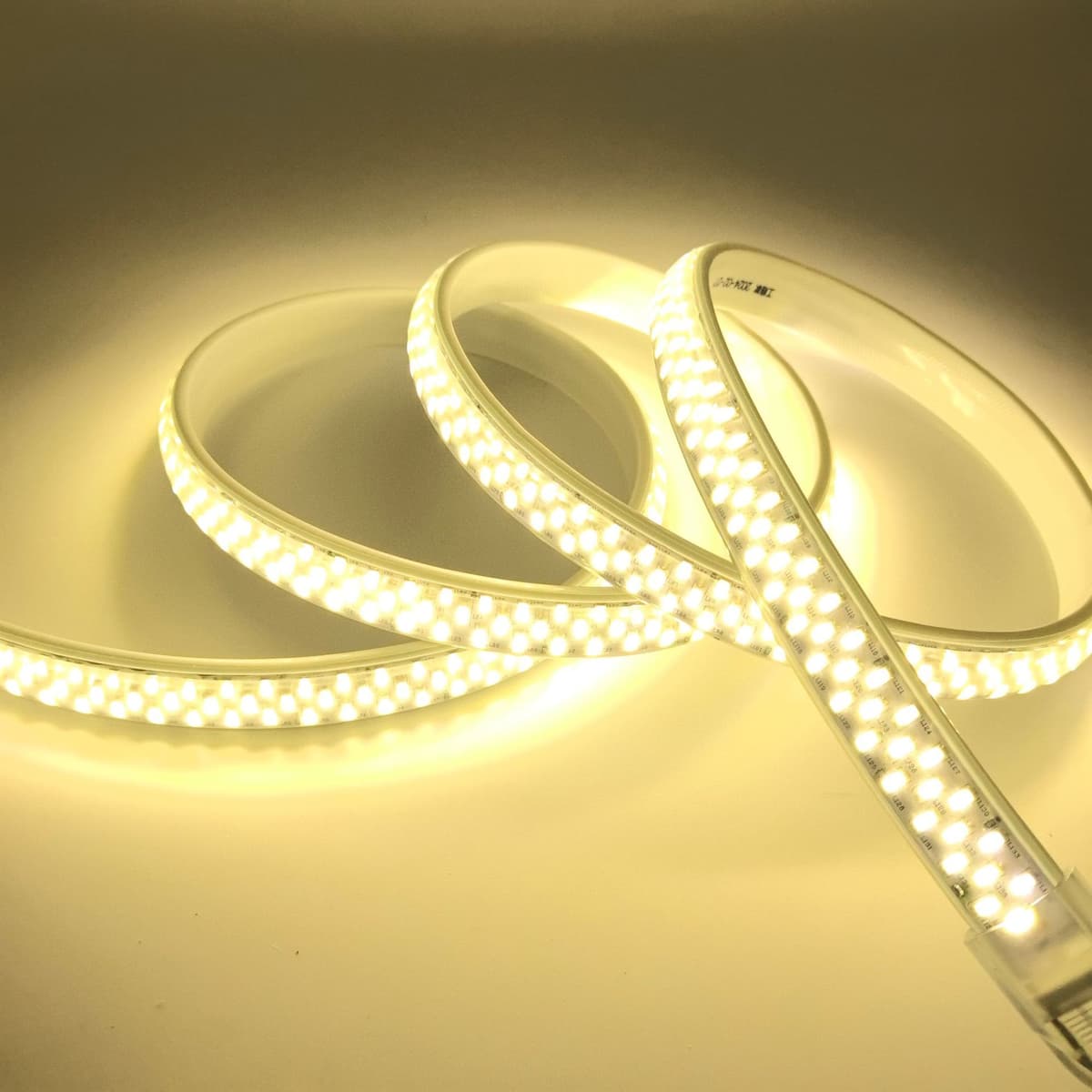 2cm wide 3-row 348-bead lens super bright waterproof color: 6500k (white light)