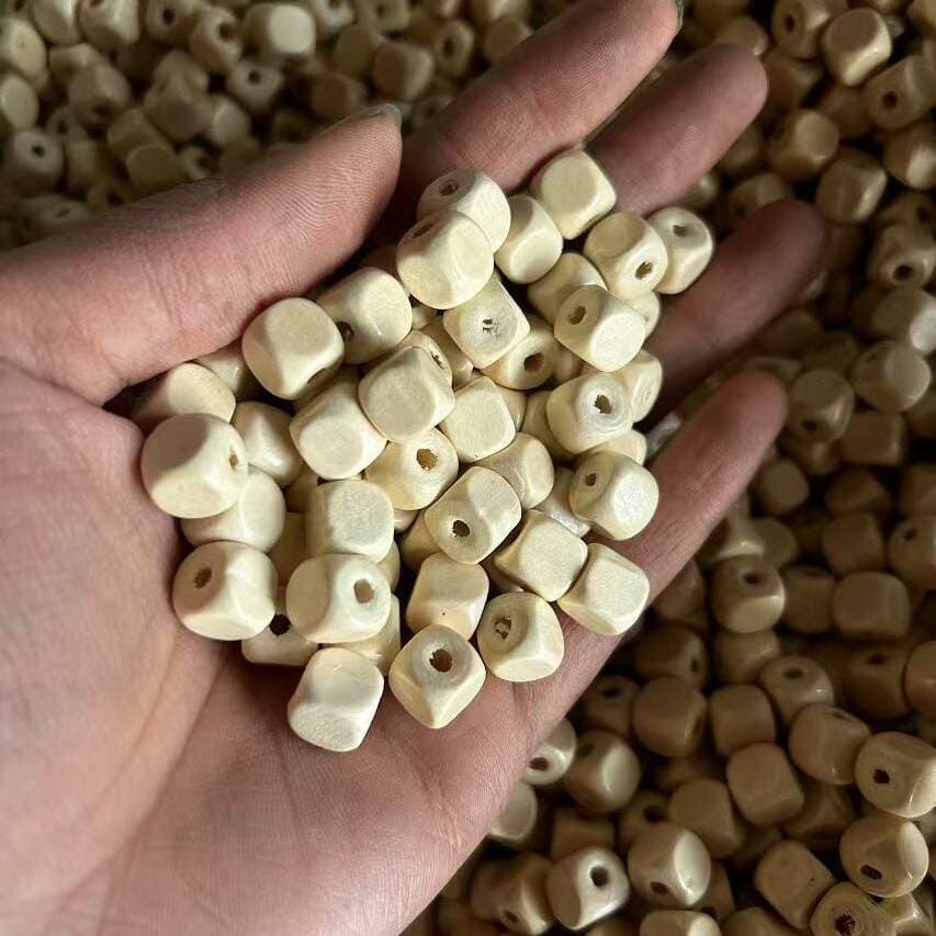 DIY üçün 8/10mm qəhvəyi dəyirmi kvadrat taxta muncuqlar 3