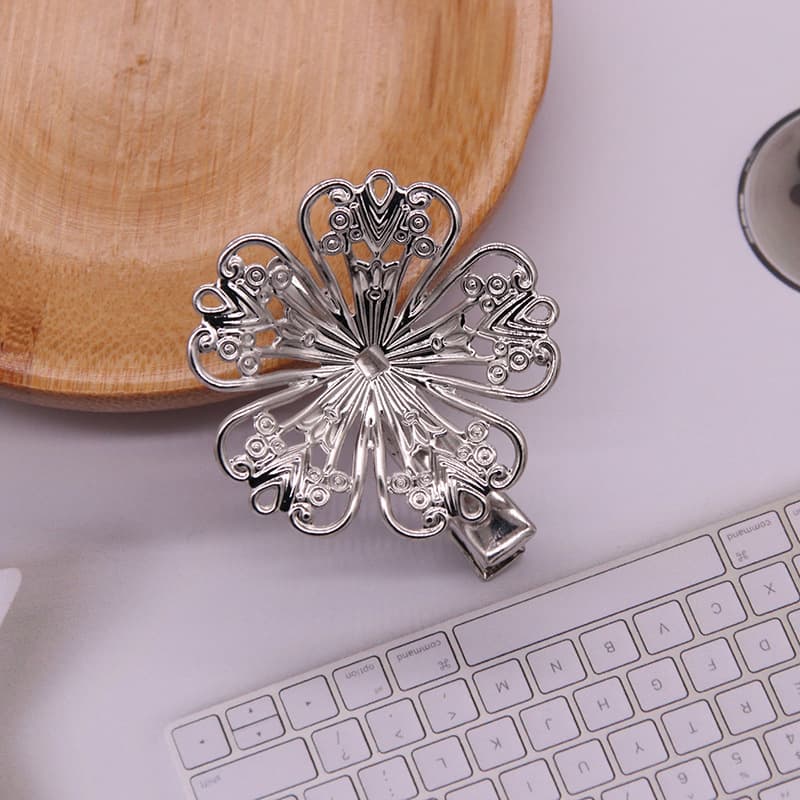 Flower clip Silver