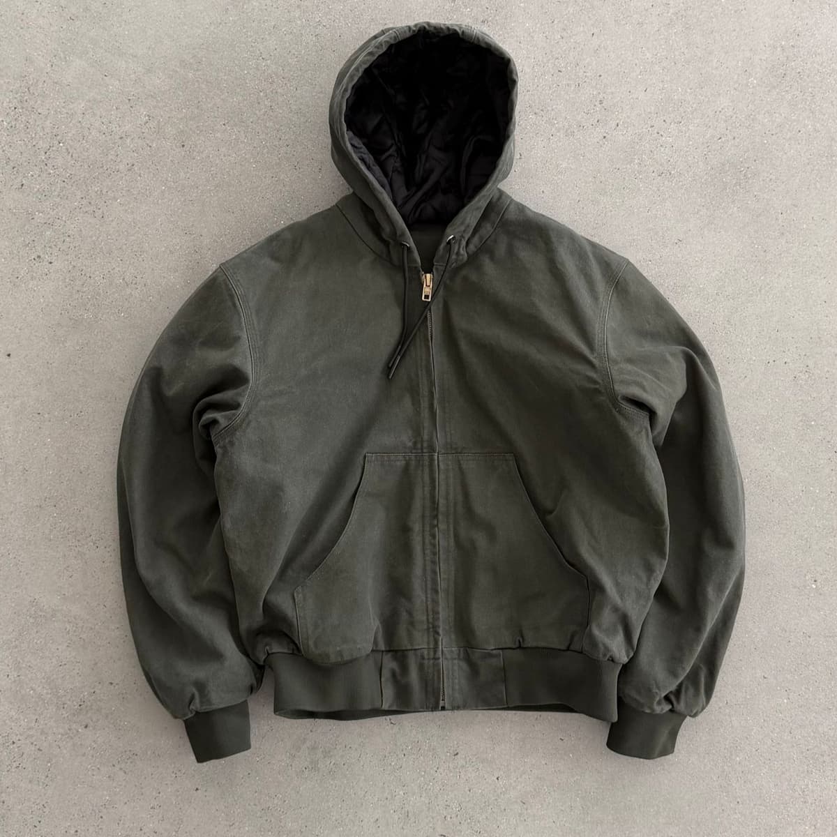 Hooded green