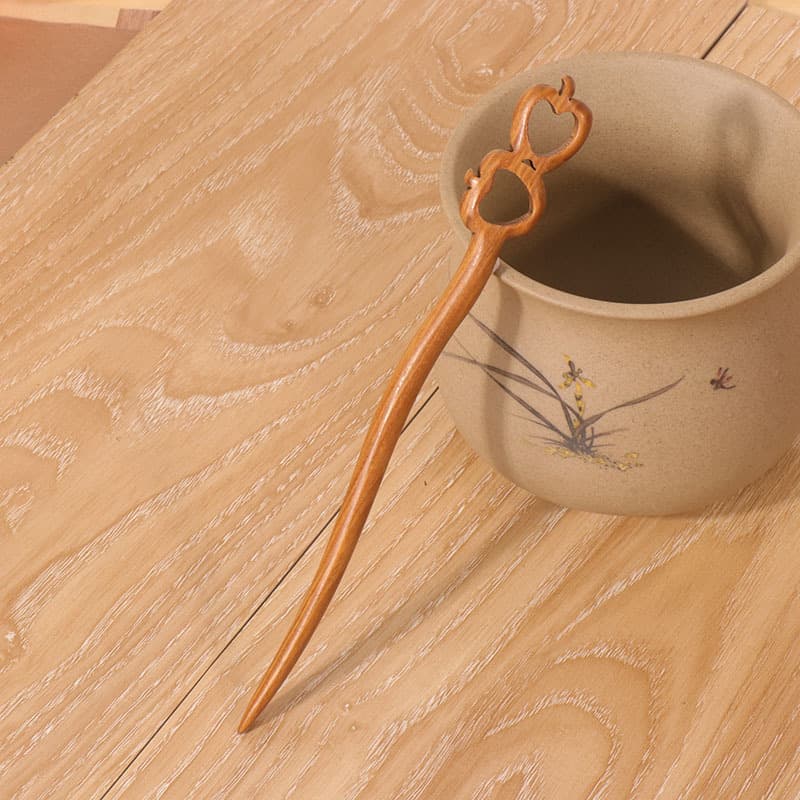 (18cm) new green sandalwood----Apple