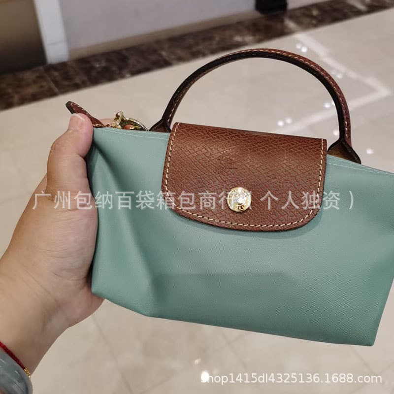 Classic celadon