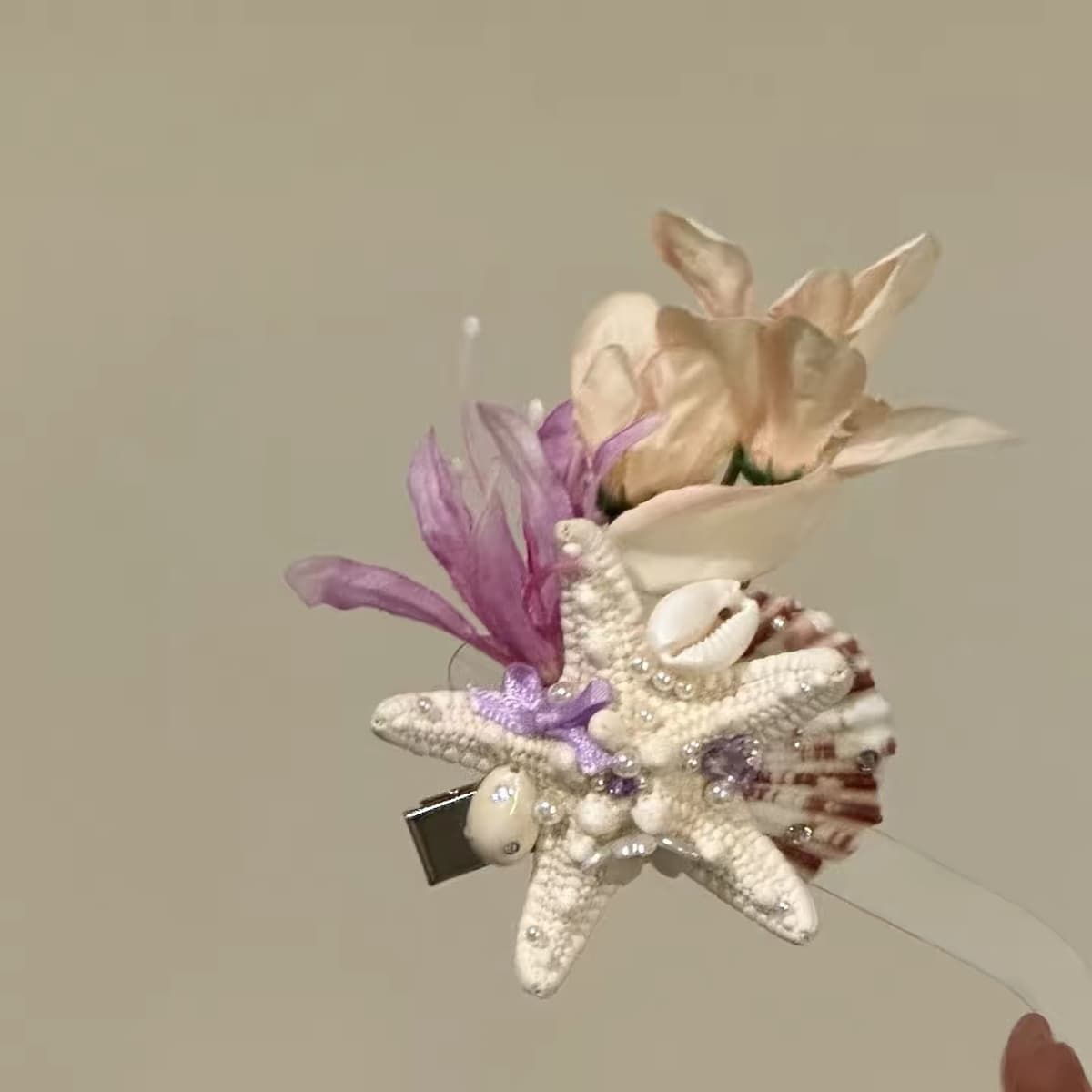 Daisy flower shell hairpin