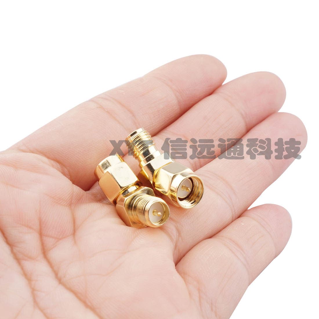 Sma Male to Female 45 Degree Connector through Gold Plating Can Be Customized According to the Sample Male and Female Interconnection Device 4