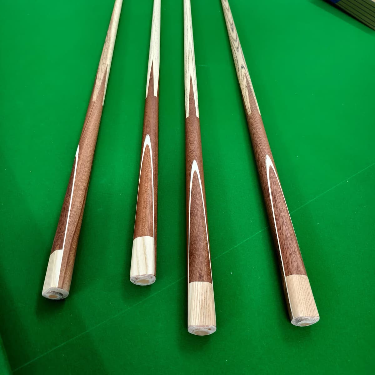 Paint-free male pole