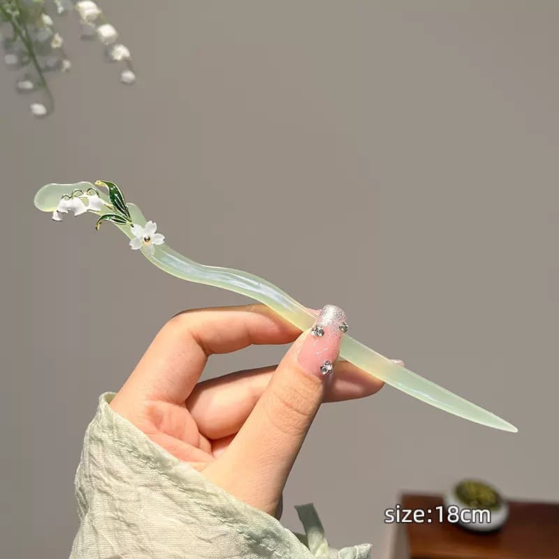 42# Green wind chime day branch