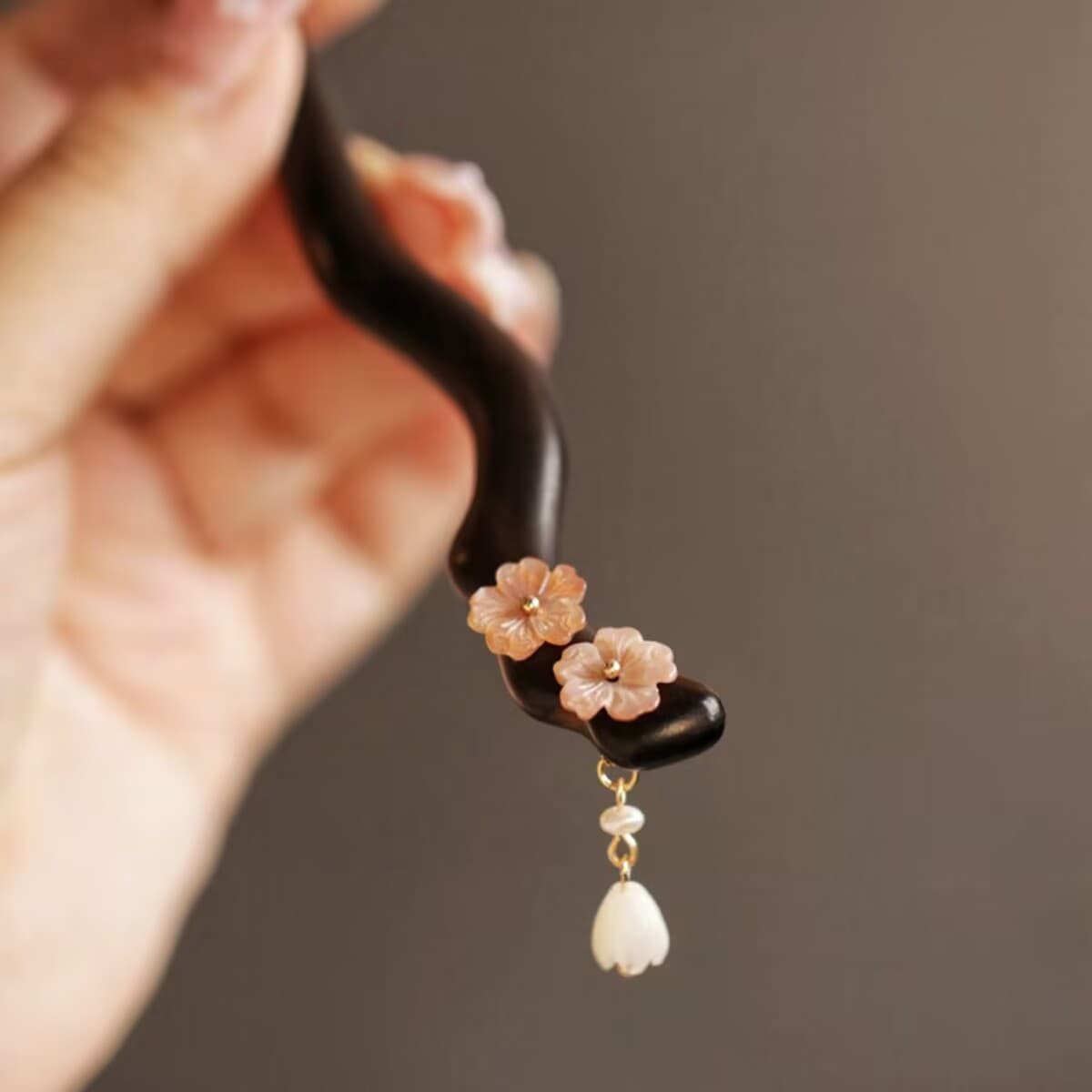 B39 cherry blossom Lily Wood [natural Ebony]]