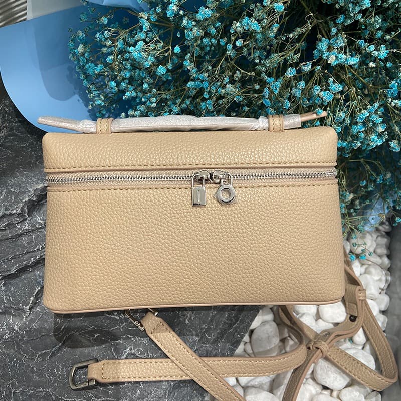 (LP19 silver buckle) cream color